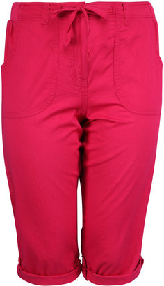 Yours Clothing Fuchsia Pink Cotton Twill Roll-Up Crop Trousers