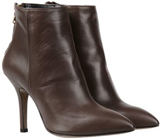 8 Ankle boots