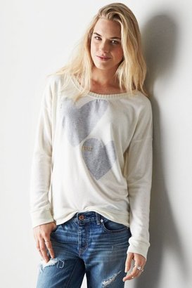 American Eagle Outfitters Frosty Cream Vintage Plush Heart Graphic T-Shirt, Womens XXL