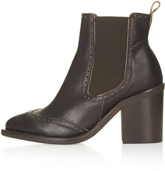 Topshop Brown leather chelsea boots with brogue detailing. 100% leather. specialist clean only.