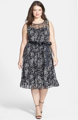 Jessica Howard Print Seamed Dress (Plus Size)