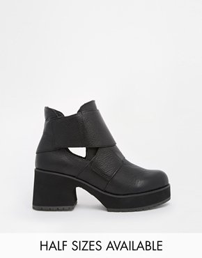 Shellys Mieri Black Leather Cut Out Ankle Boots - Black leather