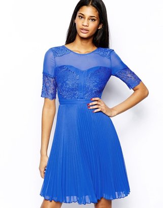Elise Ryan Lace Skater Dress with Pleated Skirt