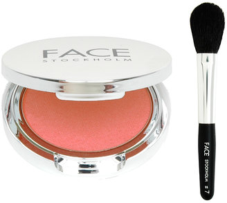 Face Stockholm Shimmer in the Spotlight Duo! - Sandy Pink