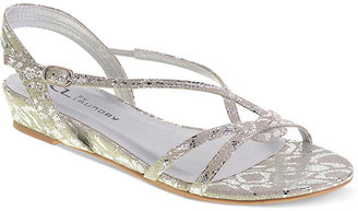 Chinese Laundry CL by Laundry Silvie Flat Sandals