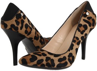 Calvin Klein Neila (Natural/Black Leopard Print Pony) - Footwear