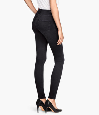 H&M Shaping Skinny Regular Jeans - Black - Ladies