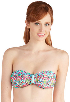 Kenneth Cole Reaction MB Collecting Seashells Swimsuit Top