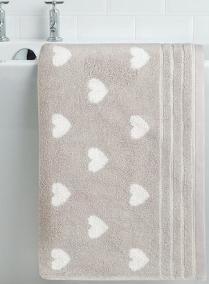 Red polka heart Christmas bath towel