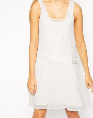 Vila Gillop Sleeveless Dress With Lace Panels