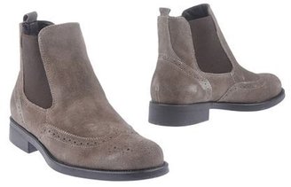 FREELAYER Ankle boots