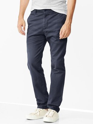 Gap Lived-in tapered khaki