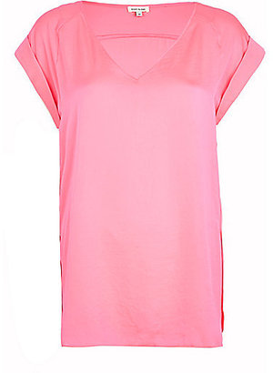 River Island Womens Bright pink V neck woven t-shirt
