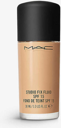 M·A·C Mac Long–Wearing Studio Fix Fluid Spf 15, Nw55