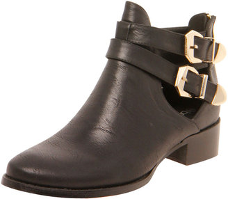 boohoo Violet Double Buckle Cut Out Boots