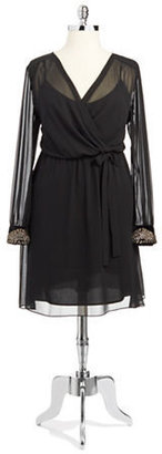 Donna Morgan Three-quarter sleeve Surplus Style Dress