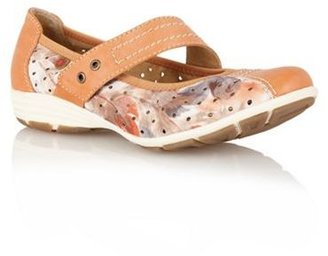 Lotus Orange 'Stosur' ballerina inspired shoes