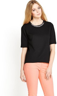 Love Label Jacquard Boxy Top with Necklace