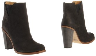 MM6 BY MAISON MARGIELA Ankle boots