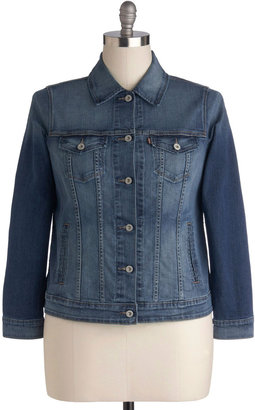 Levi's Career Coach Jacket in Plus Size