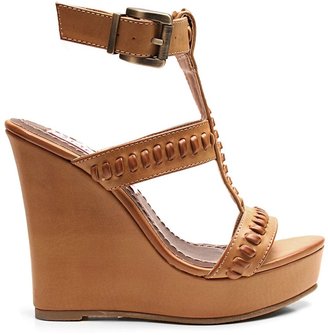 Two Lips Attract Wedge Sandal