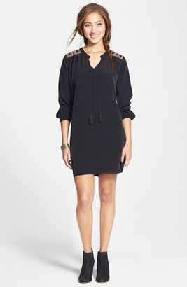 One Clothing Embroidered Shift Dress (Juniors)