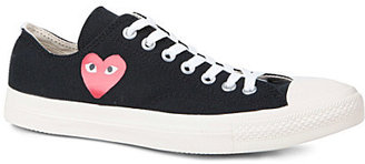 Comme Des Garcons Play 31436 Comme Des Garcons Play Heart low-rise All Star trainers Black