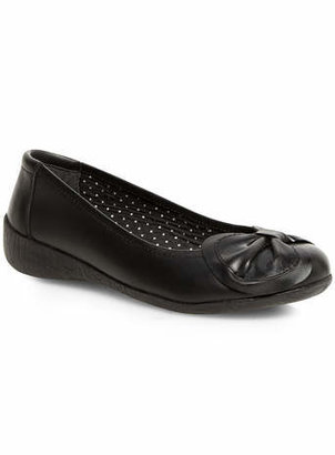 Evans Black Leather Bow Casual Pump