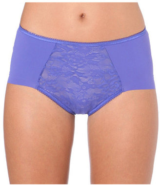 Wacoal Lace Finesse briefs