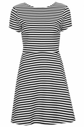 Topshop Bonded cotton jersey skater dress with sailor stripe print all-over. cut with a fitted waist, cut-out panel to the back and zip fastening. dress it up with heels