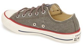 Converse Chuck Taylor® All Star® 'Ox' Canvas Sneaker (Women)