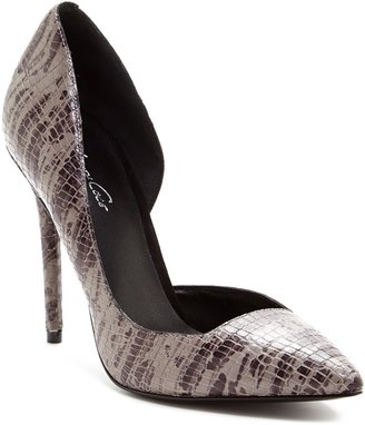 Kenneth Cole New York Willow Pump