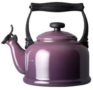 Le Creuset Traditional Kettle with Whistle, 2.1 L - Cassis