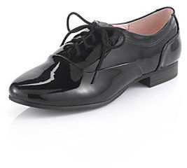 White Mountain Editiorial" Oxford Shoes