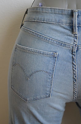 Levi's Classic Rise Demi Curve Slim Jeans Bleach Out NWT Style 041800048
