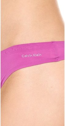 Calvin Klein Underwear Perfectly Fit Thong