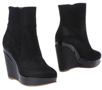 Gaspard Yurkievich Ankle boots