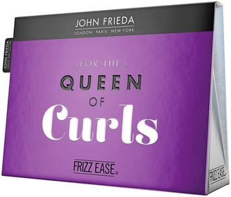 John Frieda Queen of Curls Gift Set
