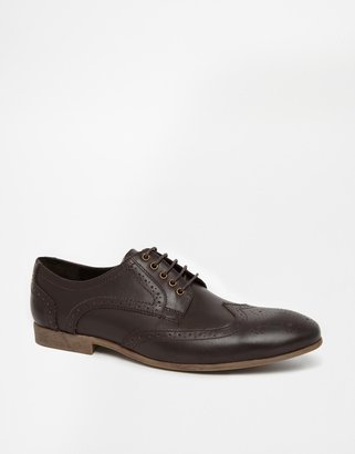 ASOS Brogue Shoes in Leather - Brown