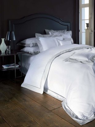 Yves Delorme Walton silver pillowcase boudoir
