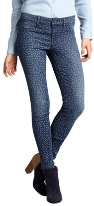 Level 99 blue cheetah print stretch denim skinny jeans