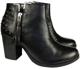 Bronx Leather studded mid-heel ankle boot with outer zip