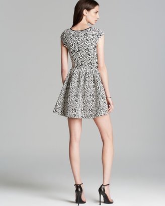 Aqua Dress - Rose Jacquard Short Sleeve