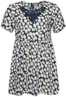 Yours Clothing Yoursclothing Plus Size Womens Daisy Print Dress With Crochet Trim