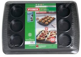 Pyrex metal oven tray and muffin tin bakeware set