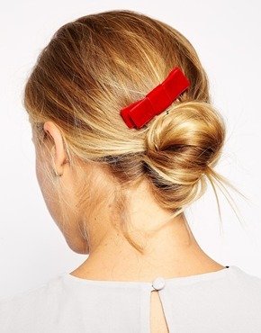 ASOS Velvet Bow Hair Comb - red