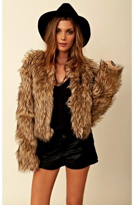 BB Dakota Pele Coyote Faux Fur Jacket