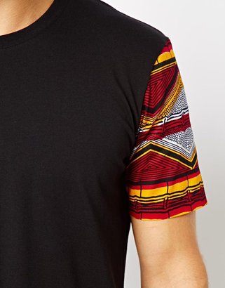 Bite By Dent De Man T-Shirt With Patterned Sleeves