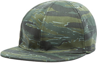 A.P.C. New Cap in Camouflage