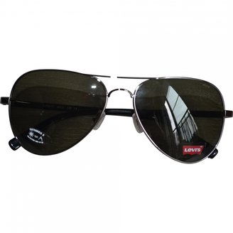 Levi's sunglasses